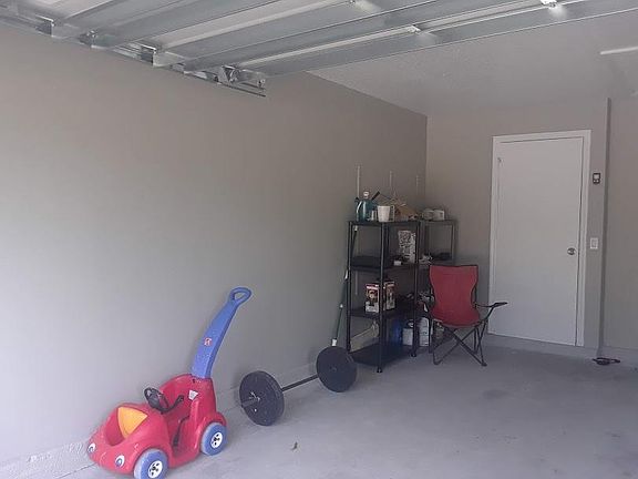 5th image of 8435 104th Ct