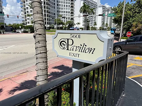 5601 Collins Ave Photo 1