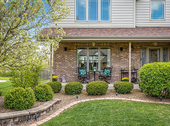 3rd image of 21472 English Cir