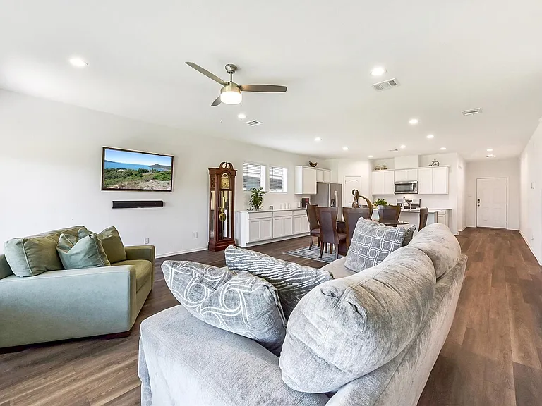 4985 Blue Beetle Ridge Dr — Photo 15