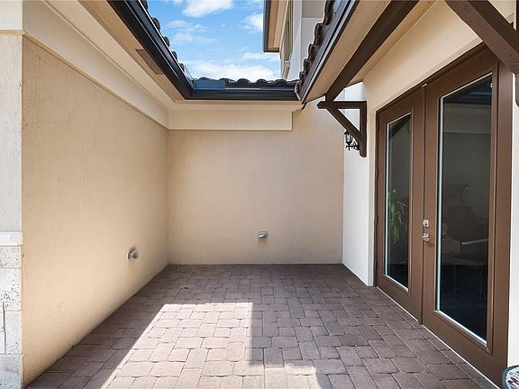 4th image of 12020 N Watermark Way