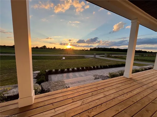 348 Hart Rd, Haldimand County, ON N1A 2W1