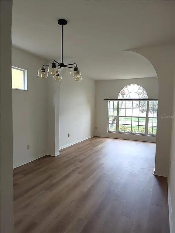 3 bed, 2.5 bath, 2530 sqft, $3,000 — Photo 3
