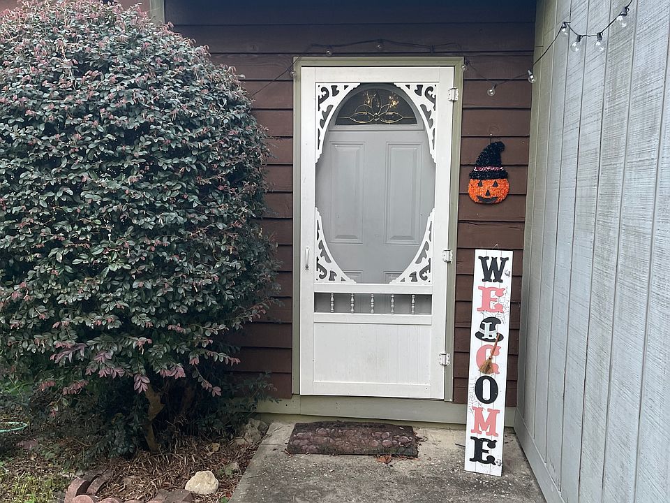 1st image of 4981 Easy St