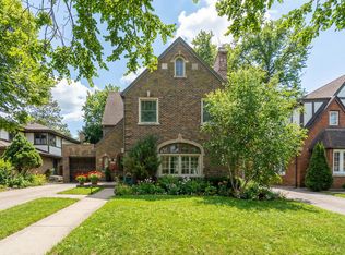 2013 Highland Ave, Wilmette, IL 60091