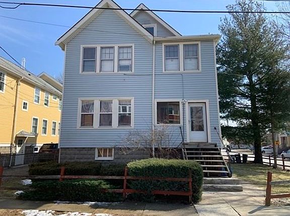 1st image of 118-120 Milton St #3