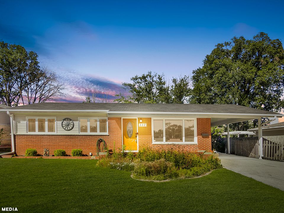 1st image of 552 Green Valley Dr W