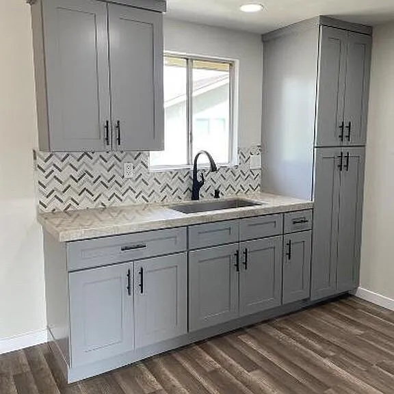 1738 E Fairfield Ct #4 — Photo 1
