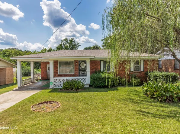 2757 Panola St, Hernando, MS 38632
