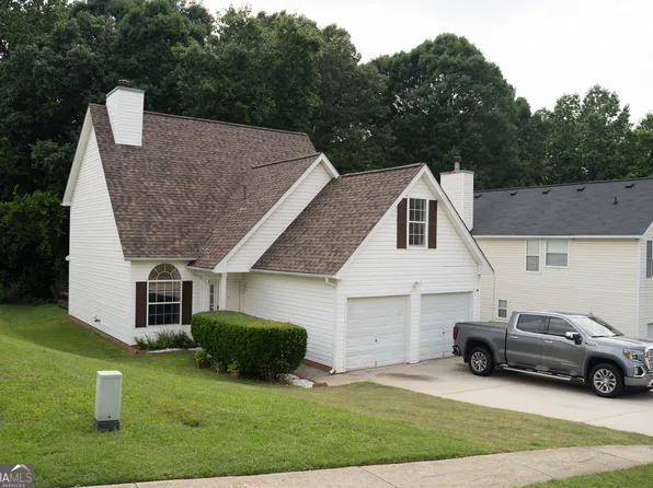 3269 N Winds Trl, Douglasville, GA 30135