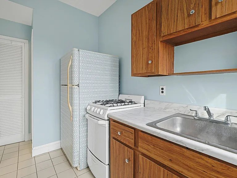 105 S Broadway Ave #4 — Photo 14