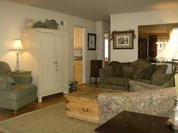 1st image of 1267 Elmwood Ave