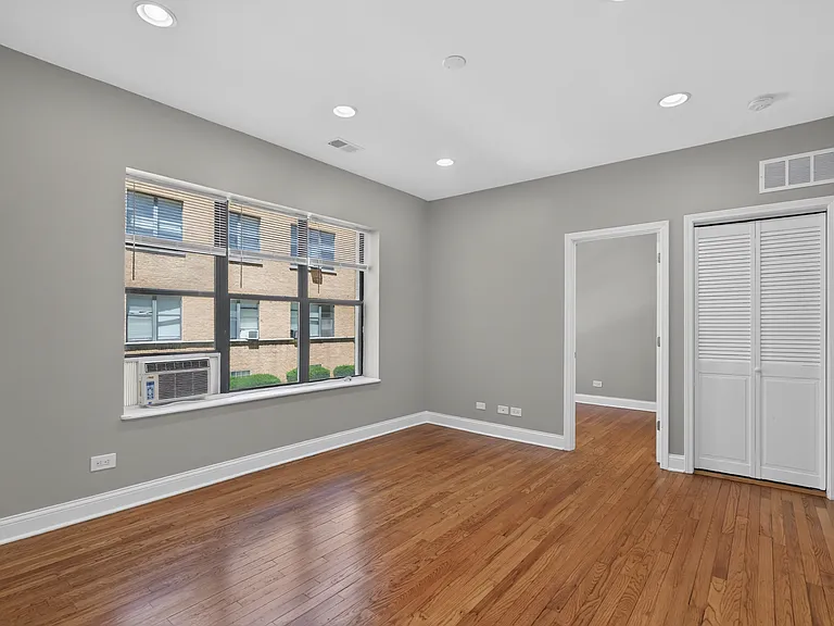 4924 N Kedzie Ave #1E-103 — Photo 13