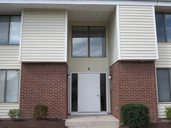 1st image of 6 Southcreek Ct