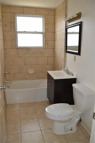 4304 Van Ave — Photo 9
