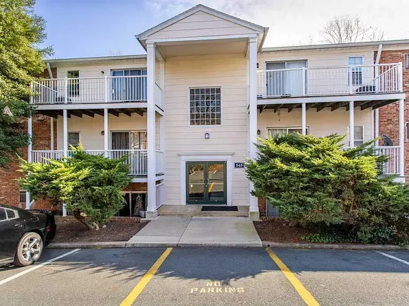 545 Burgoyne Rd Unit 2, Charlottesville, VA 22901