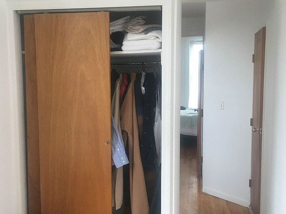 4th image of 120 Macdougal St APT 25