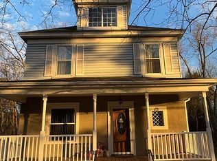 866 Lishakill Rd, Niskayuna, NY 12309