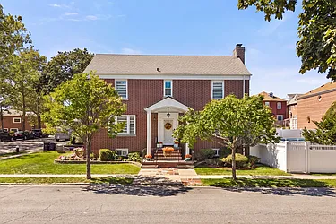 2053 Vanhoesen Avenue