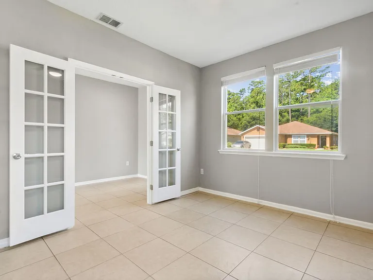 12677 Pine Marsh Way — Photo 22