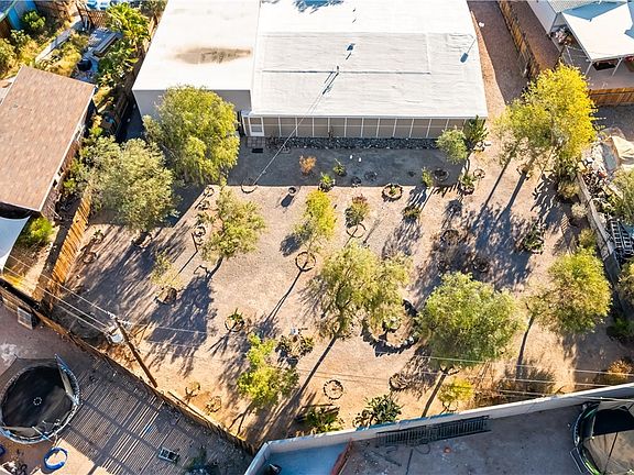 4th image of 919 Seafair Drive