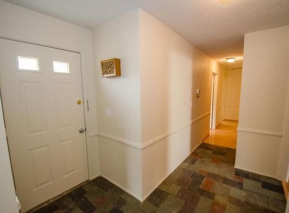 3rd image of 3055 Woodmont Dr