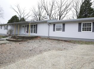 14229 W Sunrise Lake Dr, De Soto, MO 63020