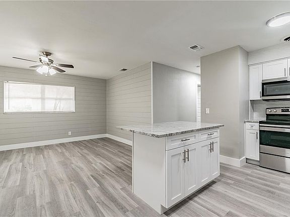 2nd image of 3304 Price Ave