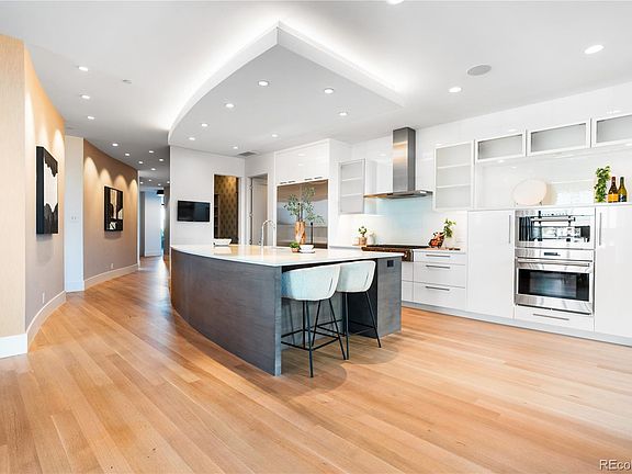 5th image of 2800 E 2nd Avenue #302