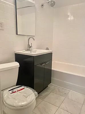 Rented by Waverly Realty Associates | media 8