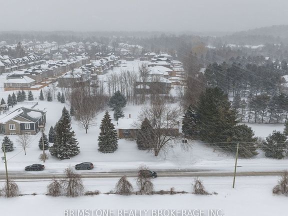 3rd image of 220 Morgan Rd