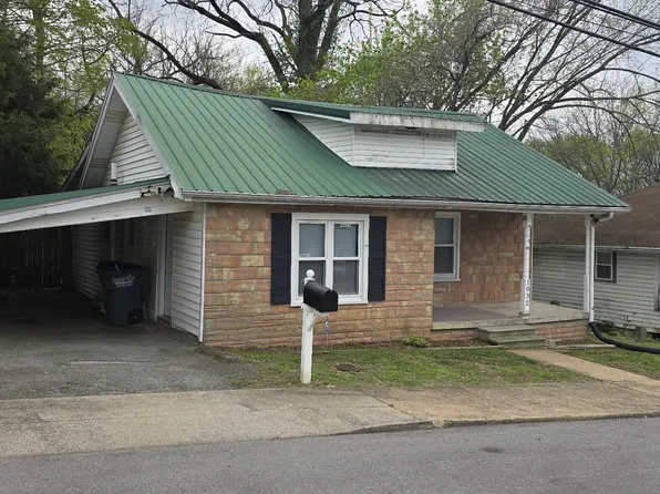 1032 Coulter St, Clarksville, TN 37040