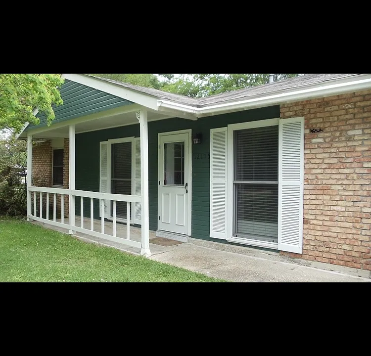 12105 Foster Rd #SIDE OF MAIN HOUSE