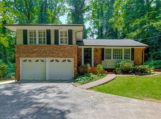 1404 Reynolda Rd, Winston Salem, NC 27104