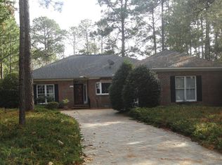 1 Alpine Pl, Pinehurst, NC 28374