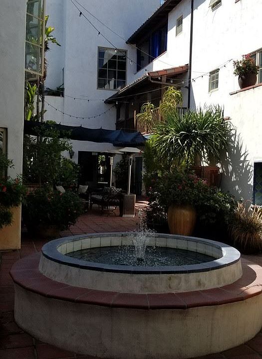 1st image of 1414 N Harper Ave APT 6