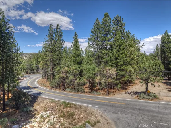 2001 E State Ln, Big Bear City, CA 92314