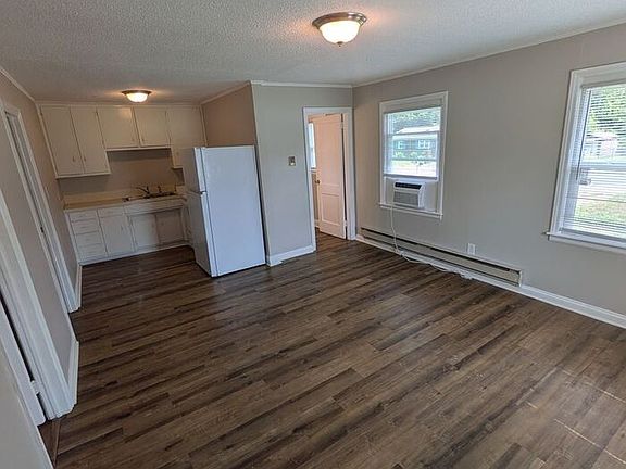 3rd image of 2249 Story St