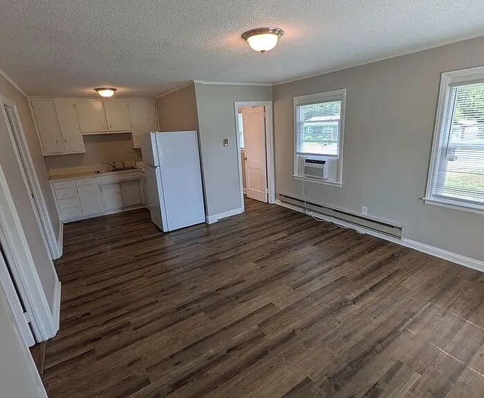2249 Story St — Photo 3