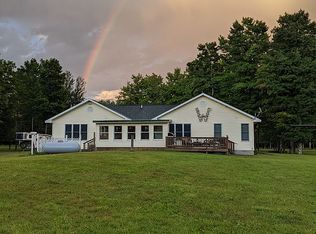 11789 T Rd, Rapid River, MI 49878