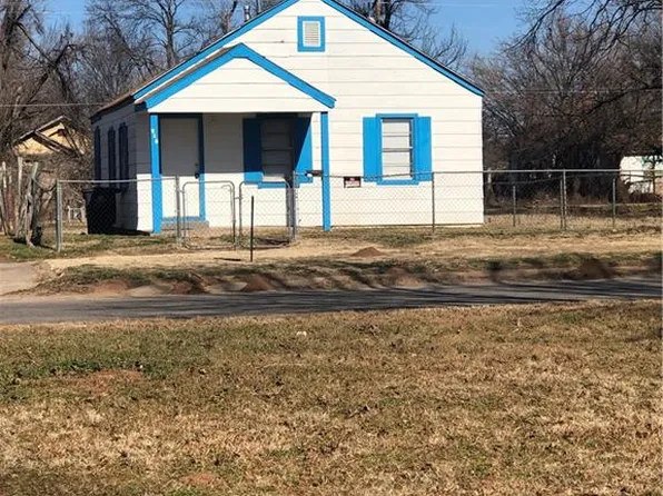 319 E Central Blvd, Anadarko, OK 73005