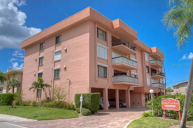131 Garfield Dr #4C