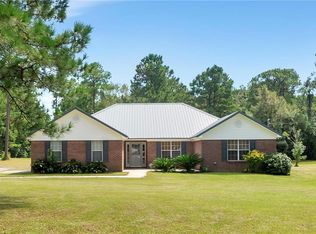 2901 Bay Woods Dr, Coden, AL 36523