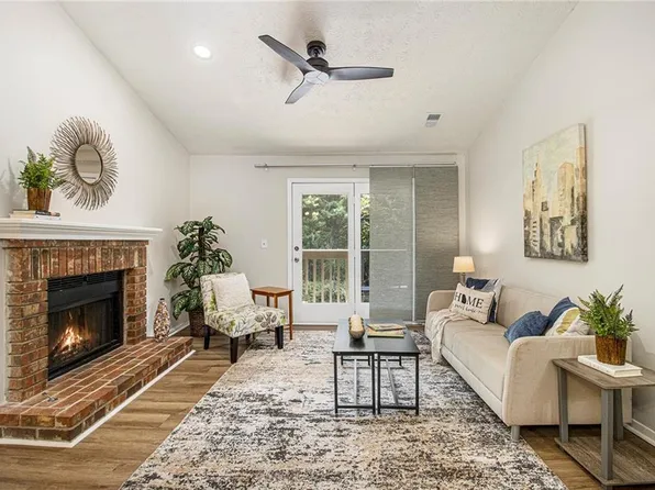 1315 McClelen Way, Decatur, GA 30033