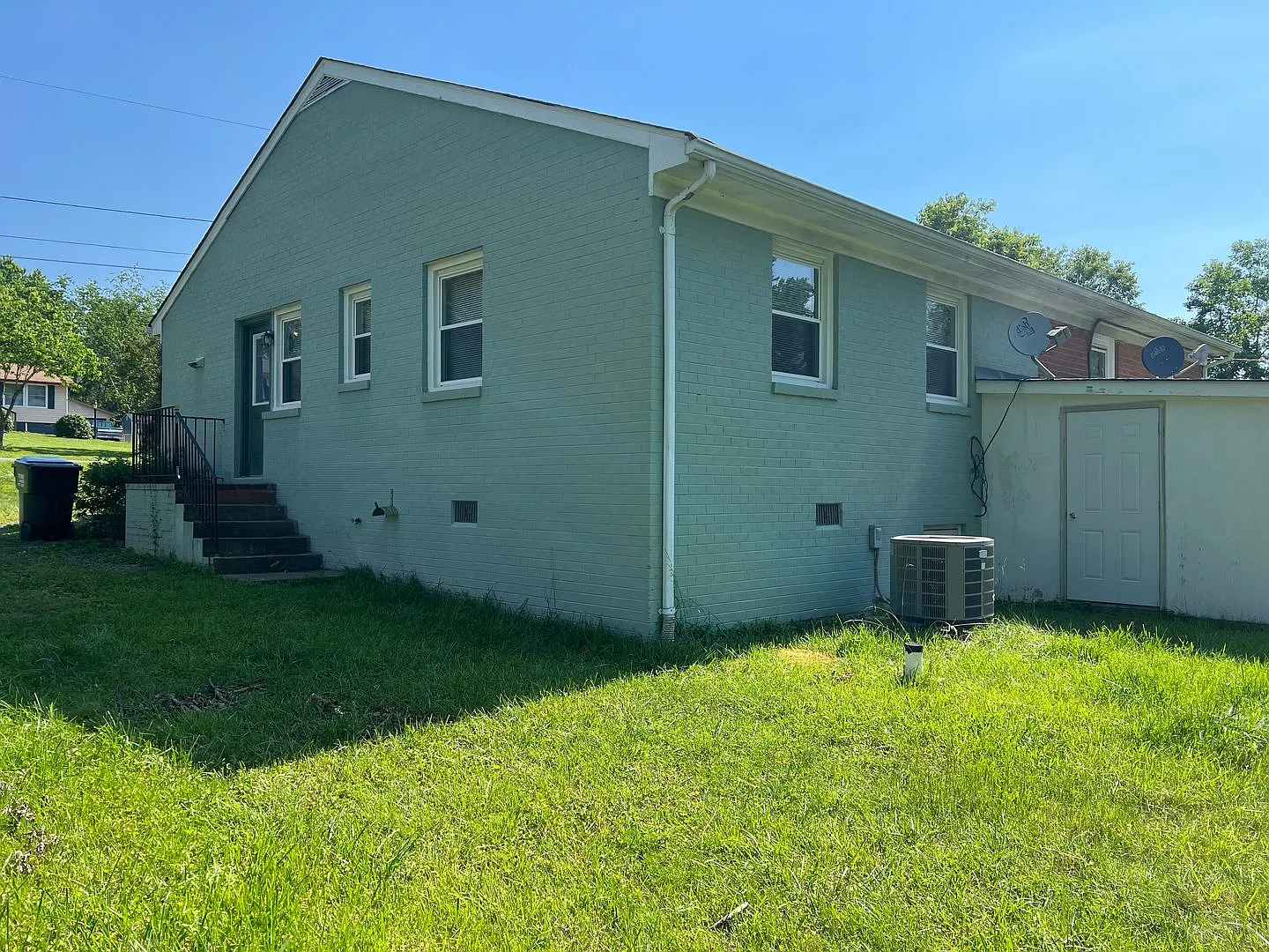 Crozet Duplex — Photo 4