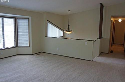 3rd image of 11580 SW Glenwood Ct