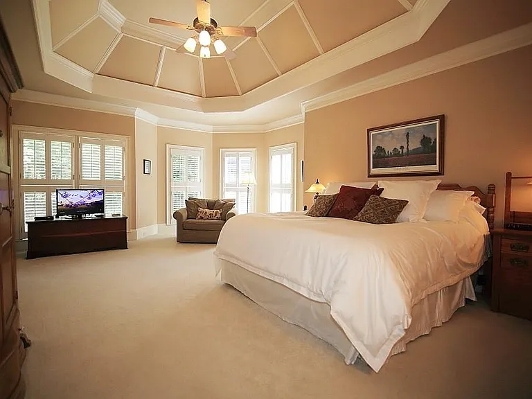 1710 Sugarloaf Club Dr — Photo 19