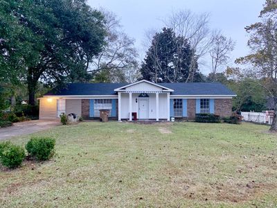 6009 Cottage Hill Rd, Mobile, AL, 36609