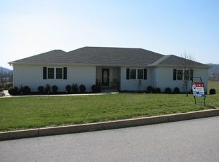 311 E Ridges Dr, Chuckey, TN 37641