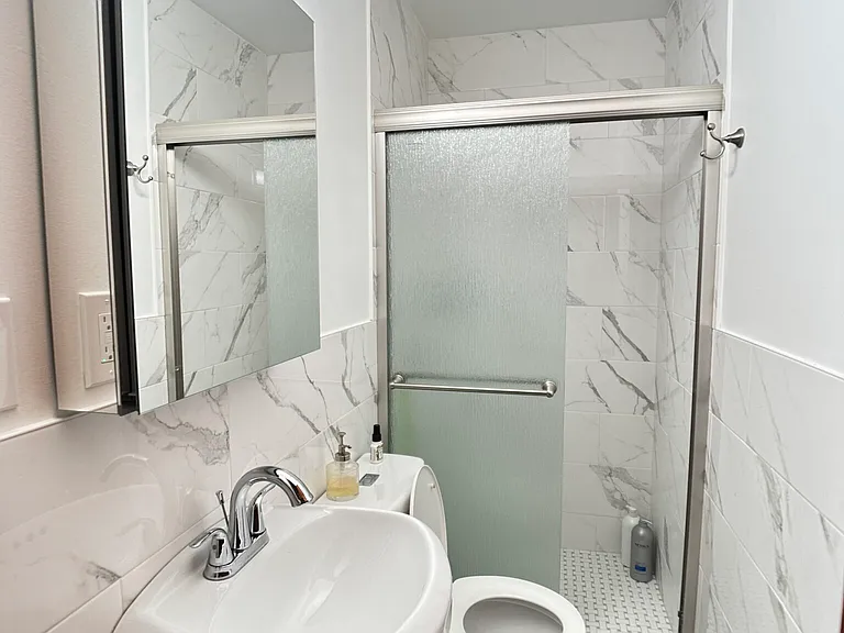 30 Bennett St #1 — Photo 12